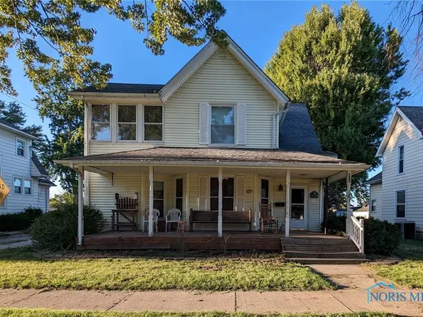 512 W Fremont St, Fostoria, OH 44830