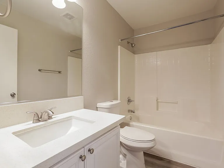 6218 Lone Cypress Ct — Photo 16