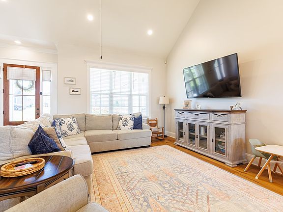 5th image of 4924 Hatfield Cir