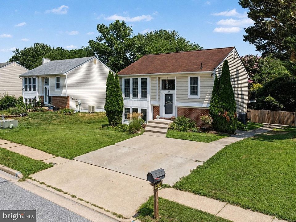 1st image of 307 Timber Grove Rd