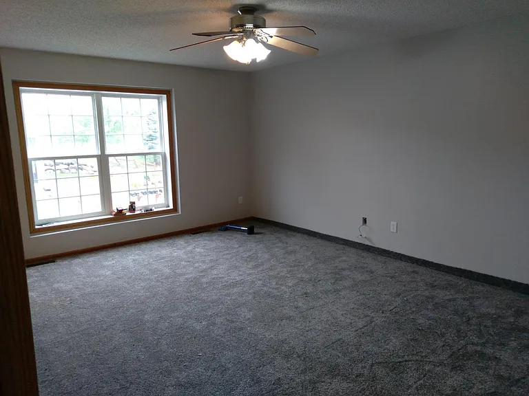 4904 Bluff Heights Trl SE — Photo 5