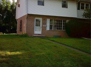2041 Grove St, Allentown, PA 18104