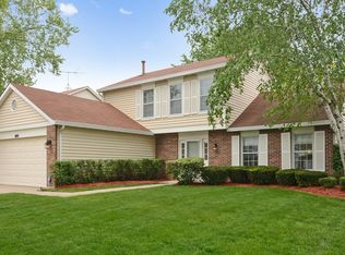1005 Hilldale Ln, Buffalo Grove, IL 60089