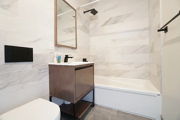 Rented by Doorway NYC, LLC | media 17