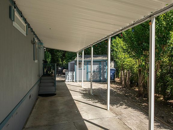 3rd image of 38 Vista Circle