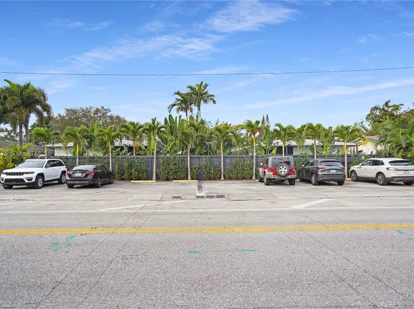15 NE 16th St, Fort Lauderdale, FL 33304