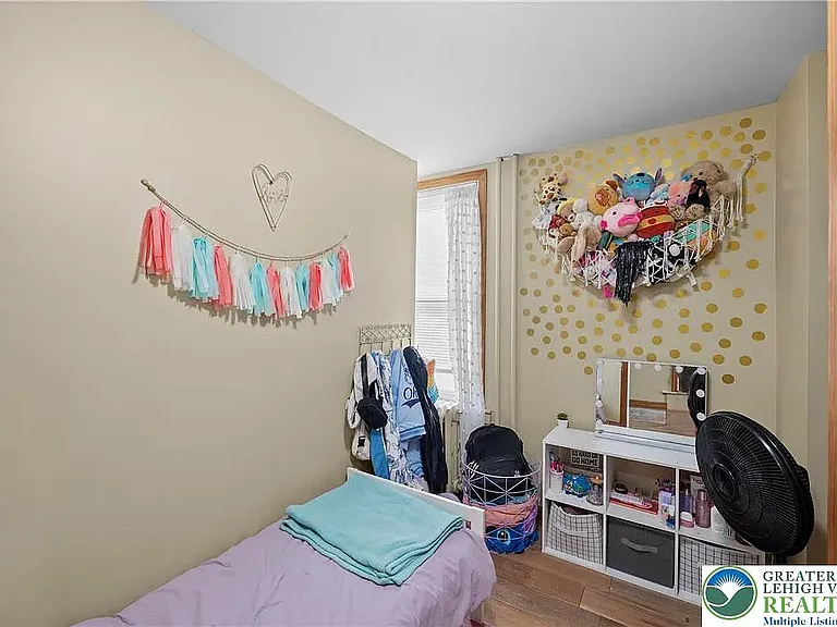 2221 N 1st Ave — Photo 15
