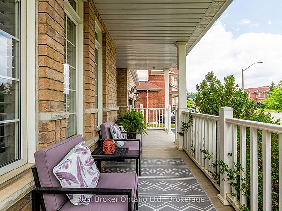 3rd image of 50 The Queensway