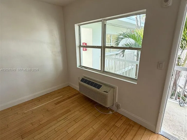 8080 Tatum Waterway Dr #19 — Photo 2