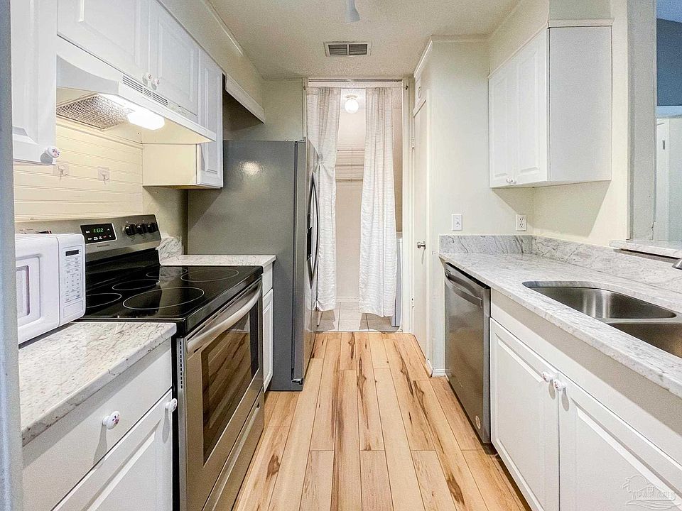 1st image of 601 E Burgess Rd APT E4