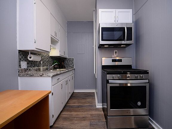 2nd image of 1029 4th Ave APT 2