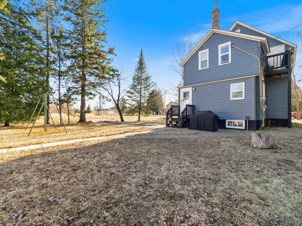 5928 Ogden Ave, Superior, WI 54880