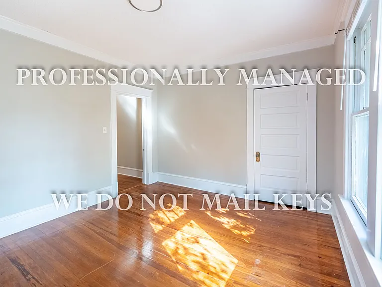 1517 Beal St — Photo 12