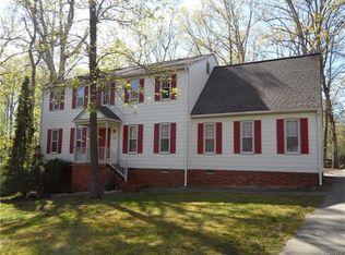 702 Fennimore Rd, Midlothian, VA 23114