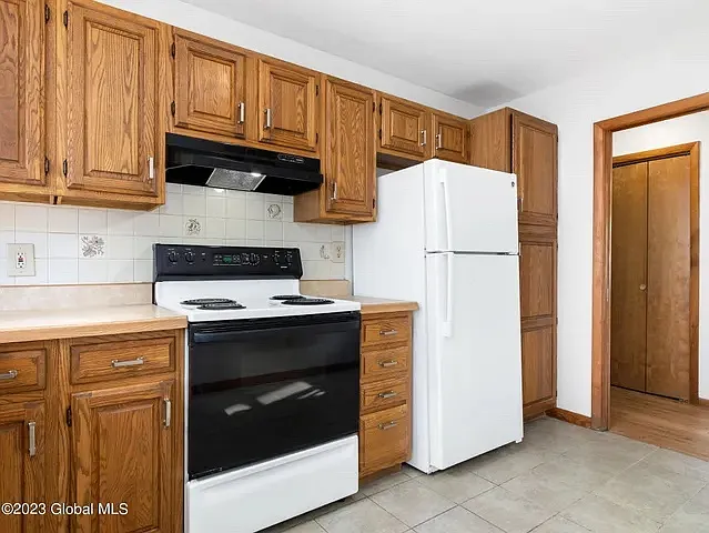 2 bed, $1,450 — Photo 2