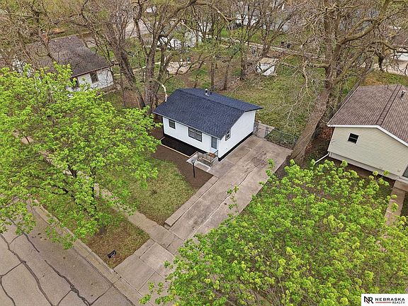 3rd image of 5025 Judson St