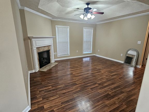 4th image of 709 Buena Vista Loop