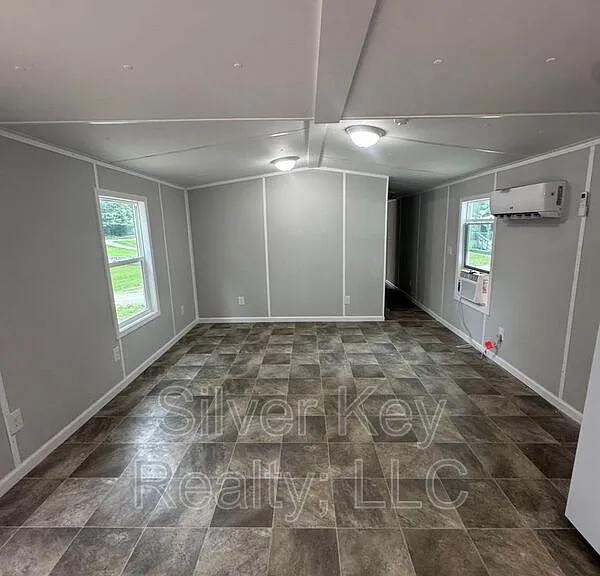 3000 Highway 11 S #19 — Photo 9