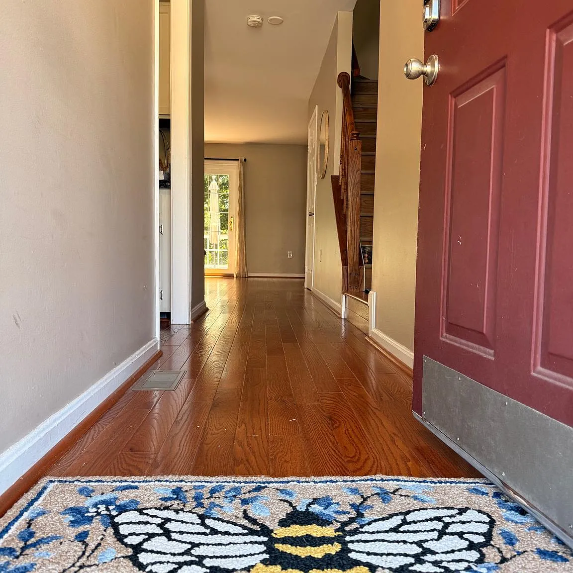 3 bed, 2.5 bath, 1928 sqft, $2,500 — Photo 2