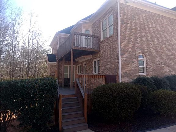 2nd image of 1147 Saint Remy Way SE