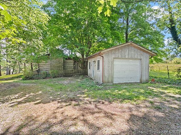 5th image of 1538 E Ash Hollow Lane