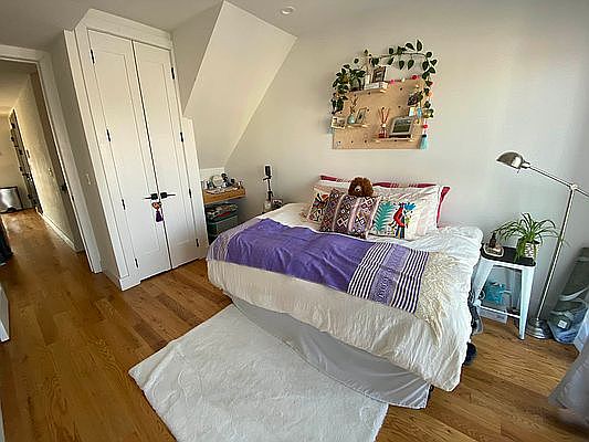 5th image of 157 Lexington Ave #4
