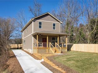 79 Green Oak Rd, Woodfin, NC 28804