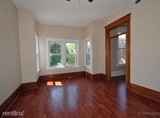 1436 W Irving Park Rd, Chicago, IL 60613