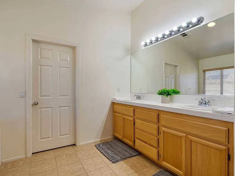 43341 Harbor St — Photo 16