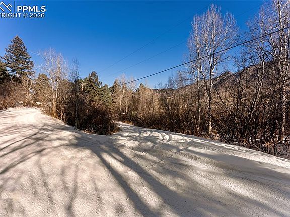 3rd image of 9660 Fountain Rd