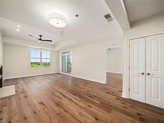 2nd image of 2881 Peachtree Rd NE APT 802