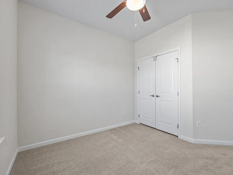 816 Channing Park Cir — Photo 30