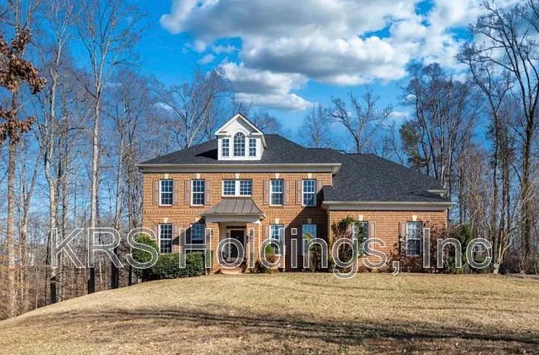 159 Sanford Ferry Ct — Photo 1