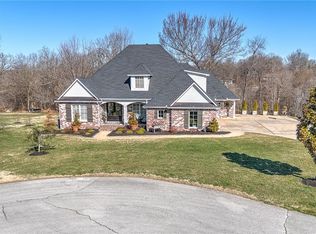 738 Kensington Cv, Springdale, AR 72762