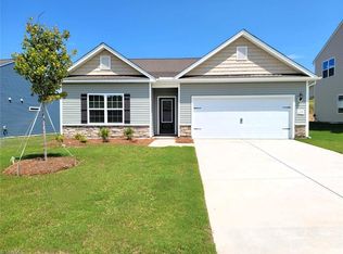 239 Macintosh Dr, King, NC 27021