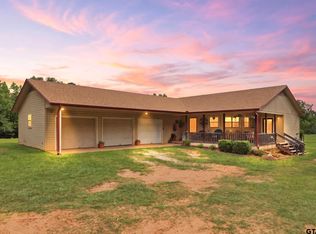 1211 An County Road 153, Palestine, TX 75801