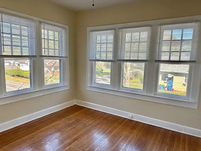 4852 Carrollton Ave — Photo 17
