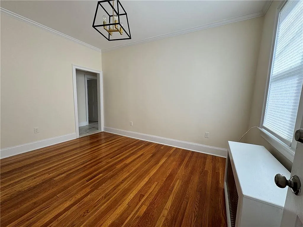 Building Photo - 667 Yonkers Ave #1R