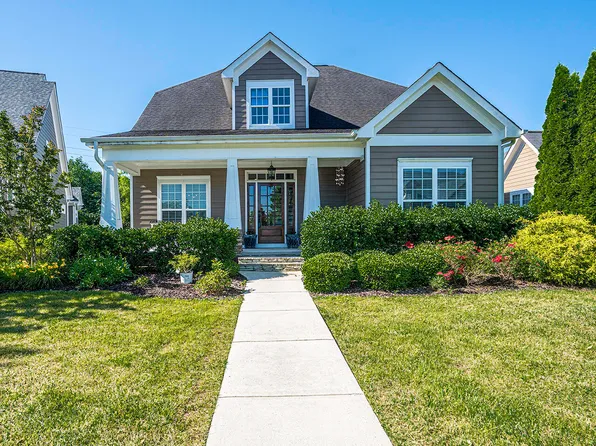 9680 Twin Cedars Cir, Ooltewah, TN 37363