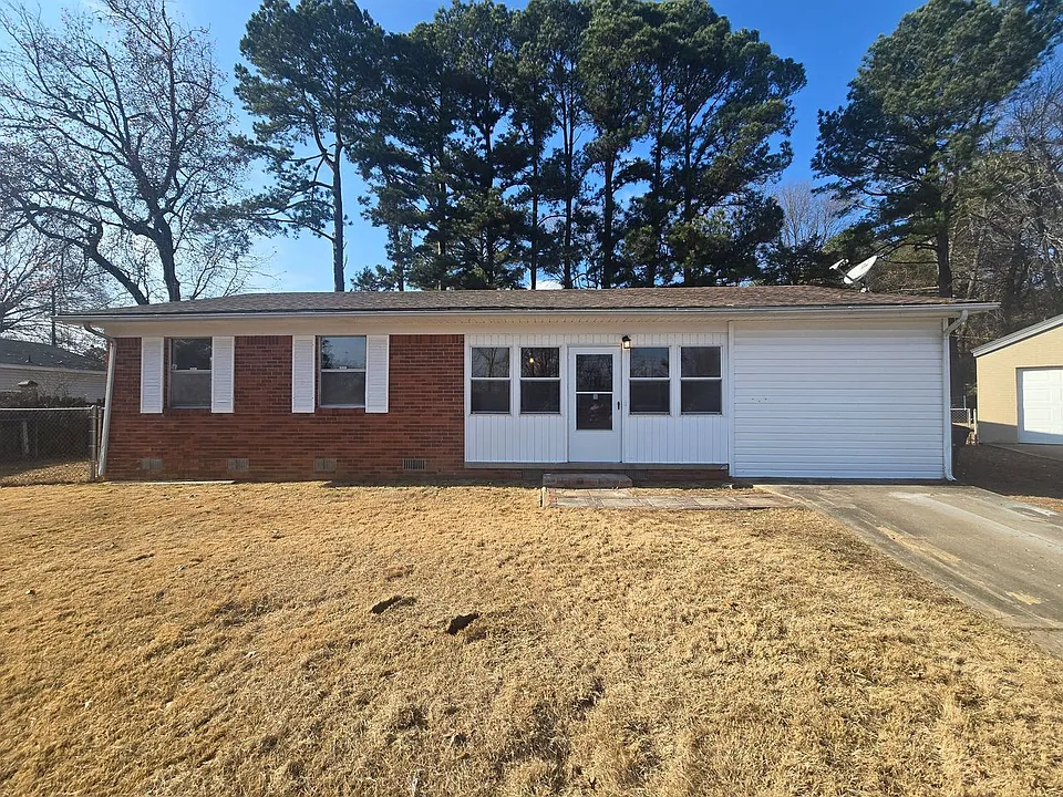620 Brookhaven Ct