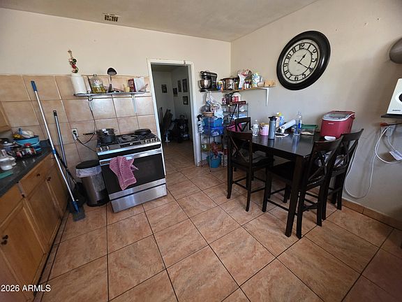 4th image of 8041 N 28TH Avenue