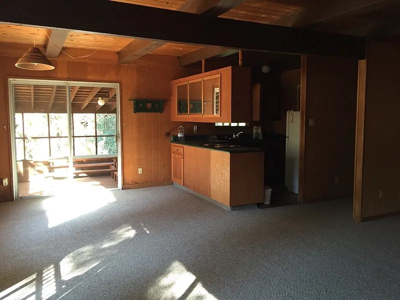 3 bed, 1.5 bath, 1728 sqft, $1,800 — Photo 2