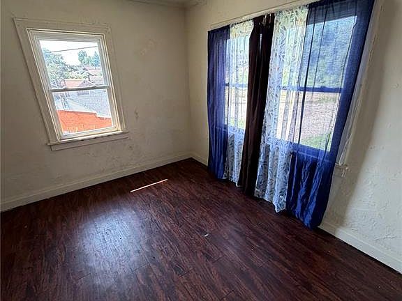 5th image of 6706 Stratford Ave