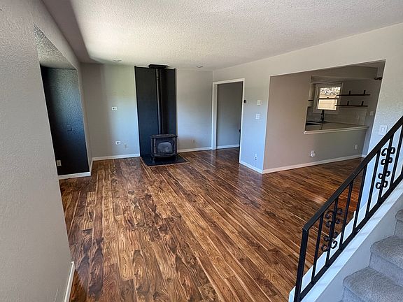 5th image of 2155 W 3rd Ave