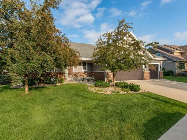 5124 Scenic Oak Dr SW, Rochester, MN 55902