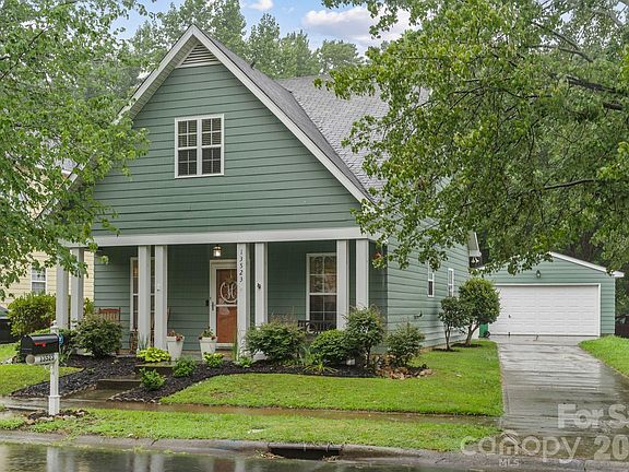 2nd image of 13523 Carleen Way Dr