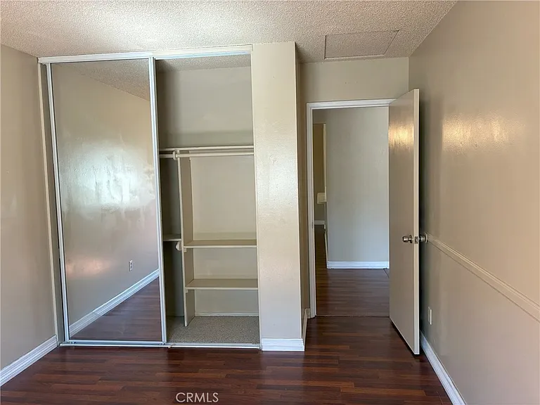 1120 Athena Ct — Photo 8