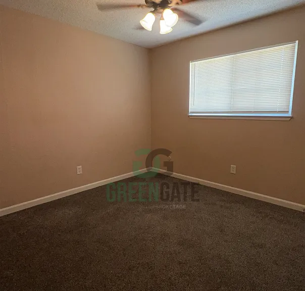 2305 Rose Ave — Photo 21