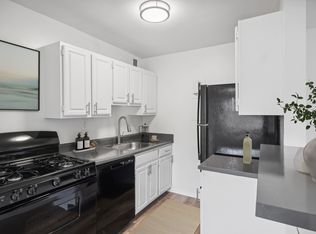 5734 Backlick Rd #5758-0T1, Springfield, VA 22150