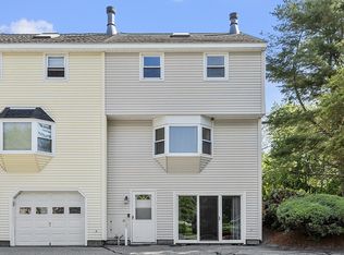 42 Frederick St APT 16, Dracut, MA 01826